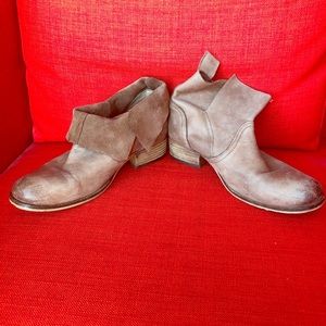 Urban Outfitters leather ankle booties